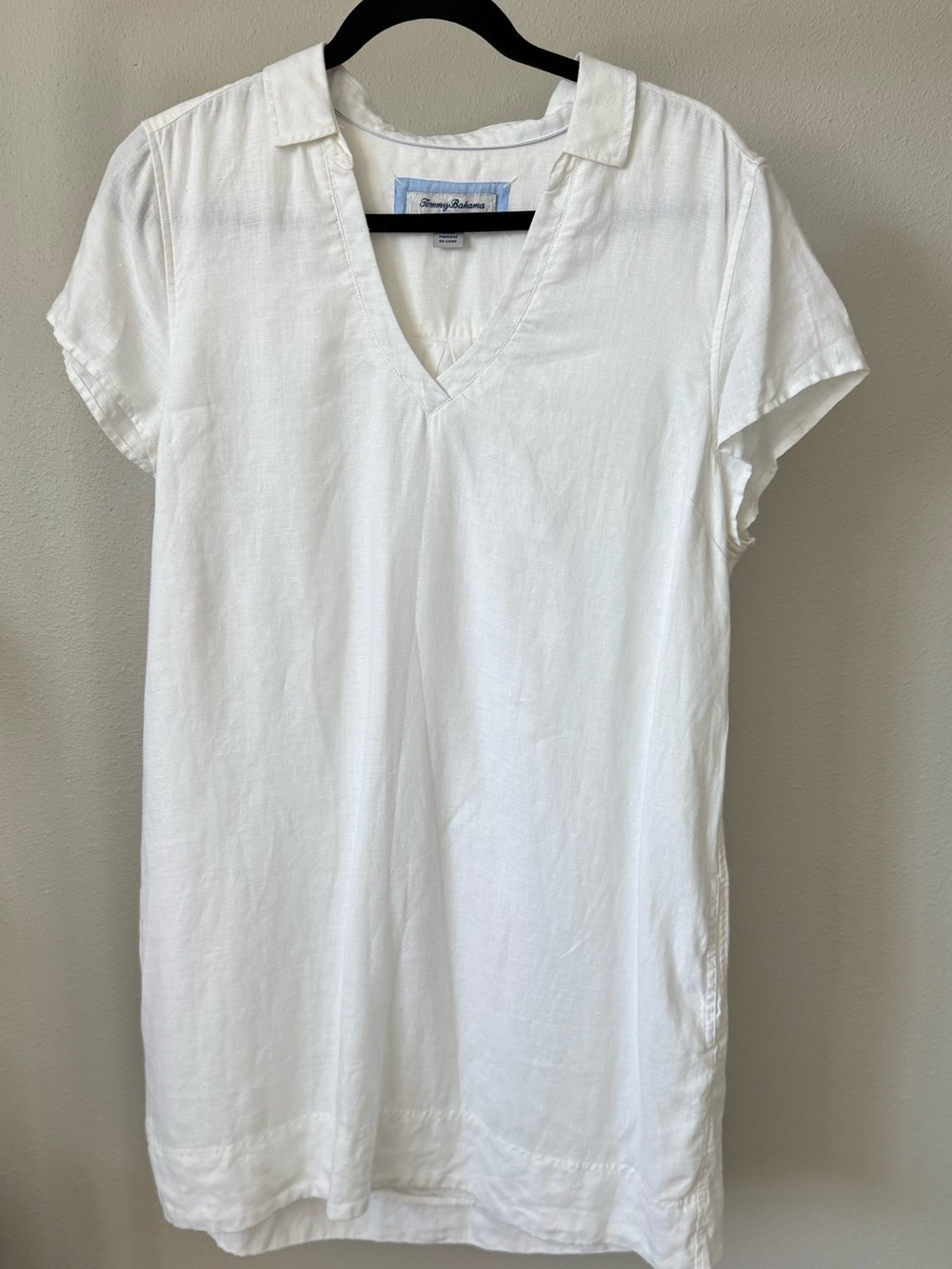 Tommy Bahama White V-Neck Short Sleeve dress